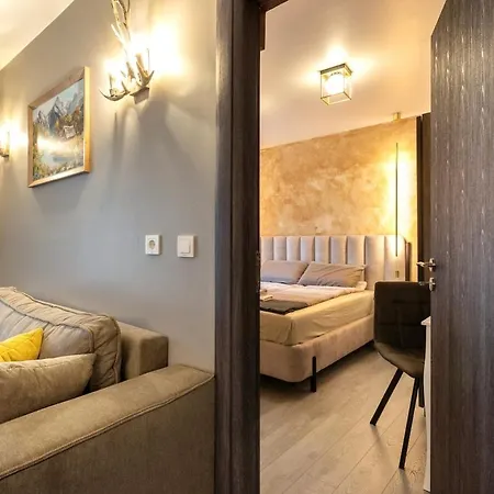 Incredible 2bdr With Veranda And House-like Feel 公寓