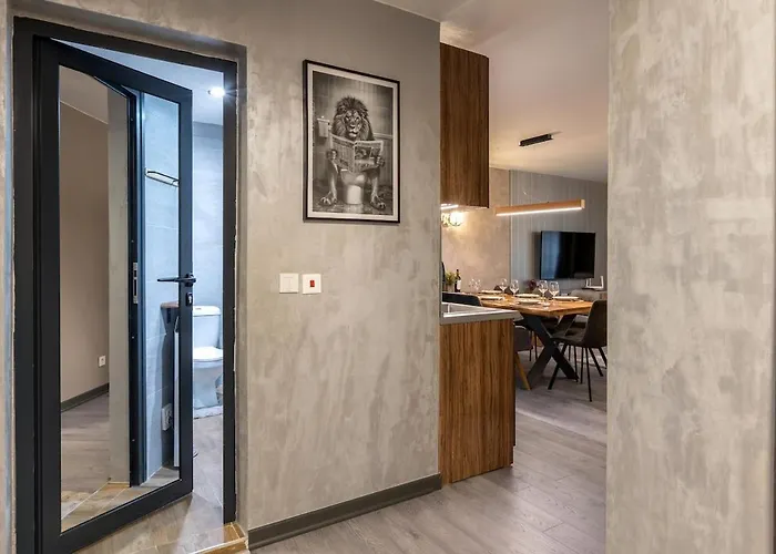 Apartman Incredible 2bdr With Veranda And House-like Feel Banszko