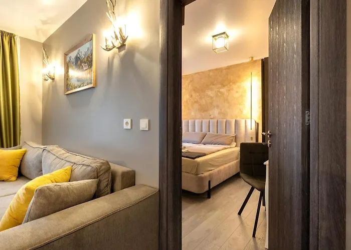 Incredible 2bdr With Veranda And House-like Feel Apartman