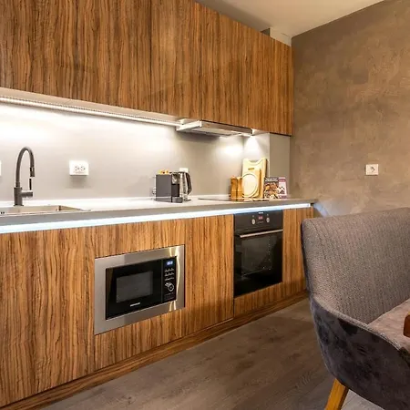 Incredible 2bdr With Veranda And House-like Feel * Bansko