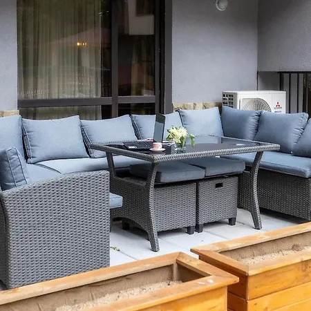 Incredible 2bdr With Veranda And House-like Feel * Bansko